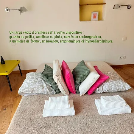 Center 75 M2 Artistic 2 To 4 People