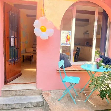Center 75 M2 Artistic 2 To 4 People בורם-לה-מימוזה