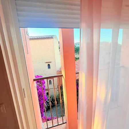 Center 75 M2 Artistic 2 To 4 People דירה בורם-לה-מימוזה