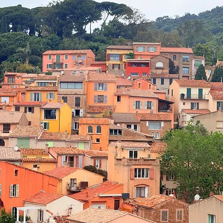 Center 75 M2 Artistic 2 To 4 People * Bormes-les-Mimosas