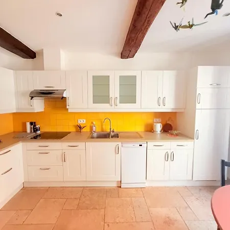 Center 75 M2 Artistic 2 To 4 People דירה בורם-לה-מימוזה